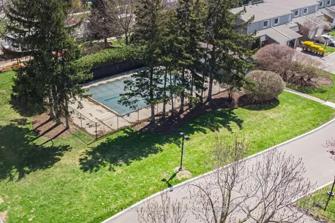 457 Woodview Road Burlington ON L7N 2Z9