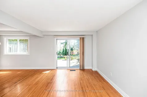 457 Woodview Road Burlington ON L7N 2Z9