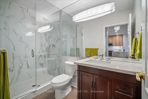 1276 Maple Crossing Boulevard Burlington ON L7S 2J9