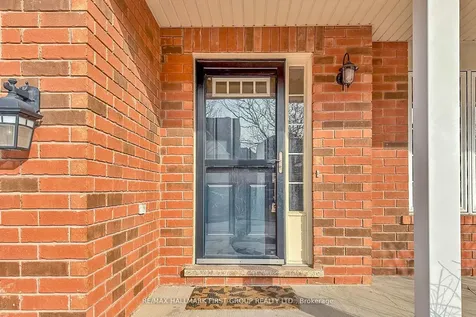 929 Bessy Trail Milton ON L9T 0H2