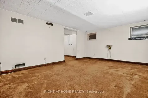 3626 Fieldgate Drive Mississauga ON L4X 2J7