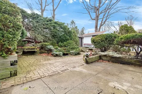 3626 Fieldgate Drive Mississauga ON L4X 2J7