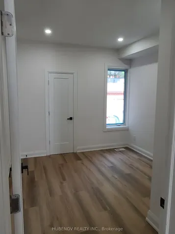 1535 Dufferin Street Toronto ON M6H 3L5
