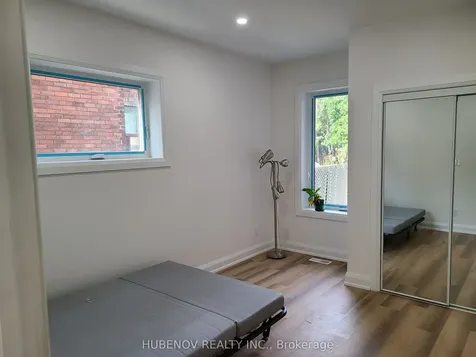 1535 Dufferin Street Toronto ON M6H 3L5
