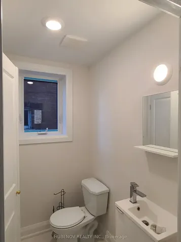 1535 Dufferin Street Toronto ON M6H 3L5