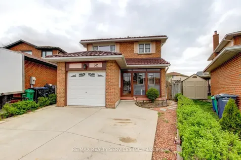 32 Helios Place Brampton ON L6Z 2B2