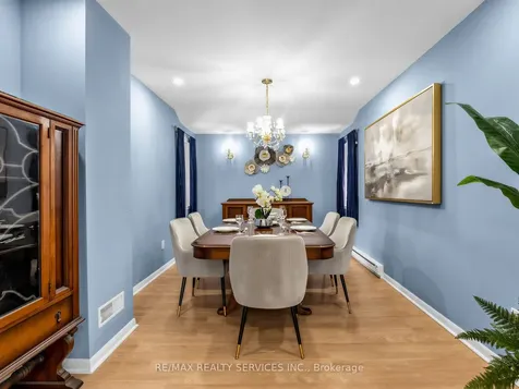 32 Helios Place Brampton ON L6Z 2B2