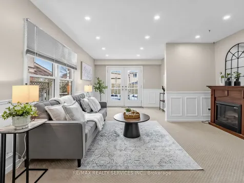 32 Helios Place Brampton ON L6Z 2B2