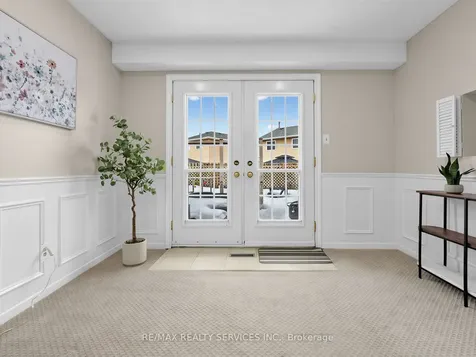 32 Helios Place Brampton ON L6Z 2B2