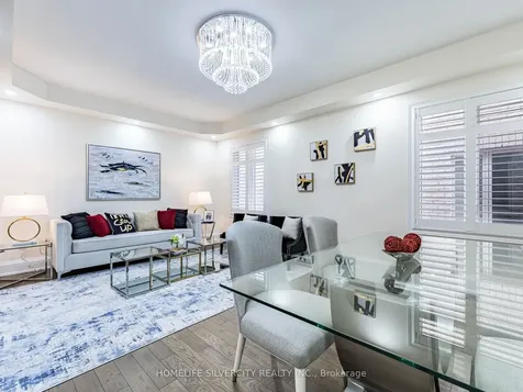 16 Cloncurry Street Brampton ON L6P 4G3