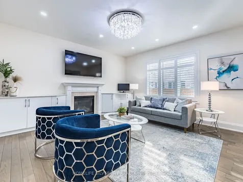 16 Cloncurry Street Brampton ON L6P 4G3