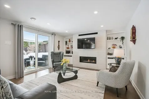 1466 Flaminia Court Mississauga ON L5J 3Z6