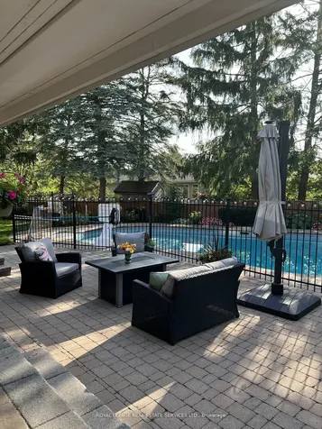 1466 Flaminia Court Mississauga ON L5J 3Z6