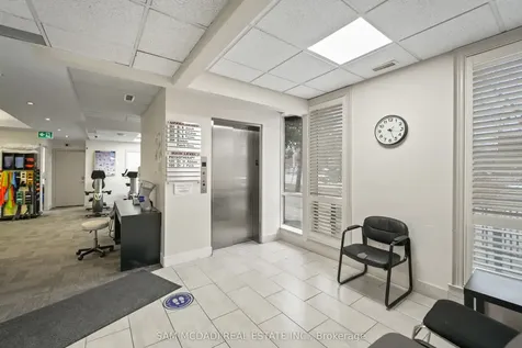 1645 Dundas Street W Mississauga ON L5C 1E3