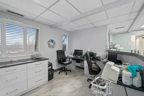 1645 Dundas Street W Mississauga ON L5C 1E3
