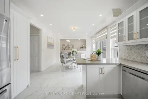 55 Lyndbrook Crescent Brampton ON L6P 2N9