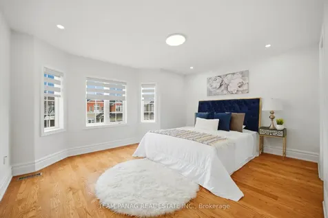55 Lyndbrook Crescent Brampton ON L6P 2N9