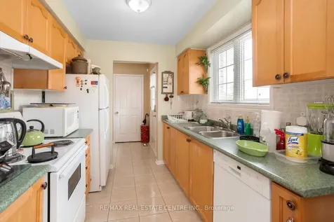 5260 Mcfarren Boulevard Mississauga ON L5M 7J5