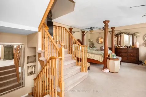 5260 Mcfarren Boulevard Mississauga ON L5M 7J5