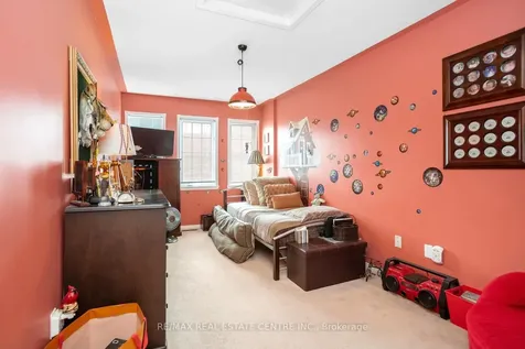 5260 Mcfarren Boulevard Mississauga ON L5M 7J5