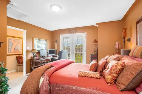 5260 Mcfarren Boulevard Mississauga ON L5M 7J5