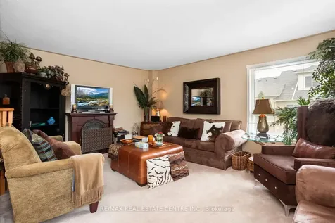 5260 Mcfarren Boulevard Mississauga ON L5M 7J5