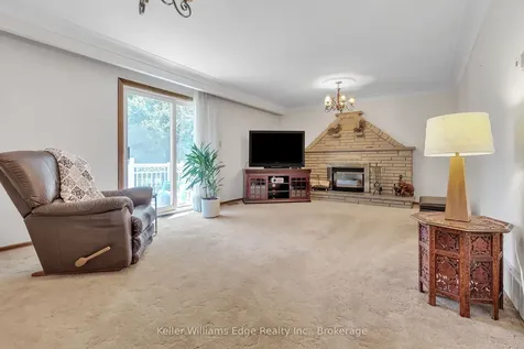 2344 Brinell Avenue Burlington ON L7R 3P5