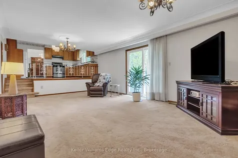 2344 Brinell Avenue Burlington ON L7R 3P5