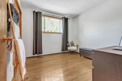 2344 Brinell Avenue Burlington ON L7R 3P5