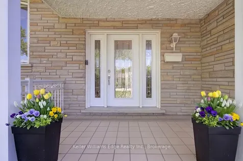 2344 Brinell Avenue Burlington ON L7R 3P5