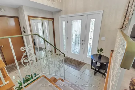 2344 Brinell Avenue Burlington ON L7R 3P5