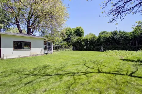2344 Brinell Avenue Burlington ON L7R 3P5