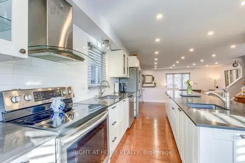 1558 Litchfield Road Oakville ON L6H 5P3