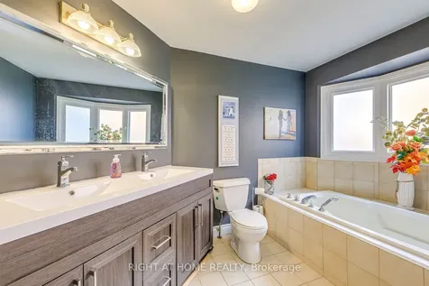 1558 Litchfield Road Oakville ON L6H 5P3