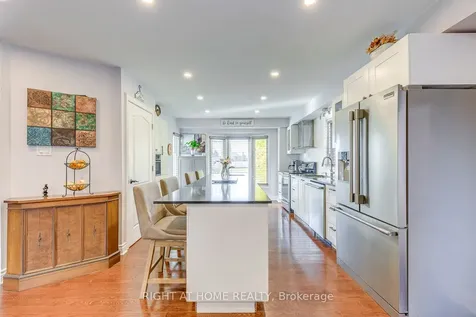 1558 Litchfield Road Oakville ON L6H 5P3