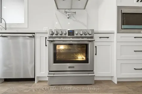 120 Northland Avenue Toronto ON M6N 2E2