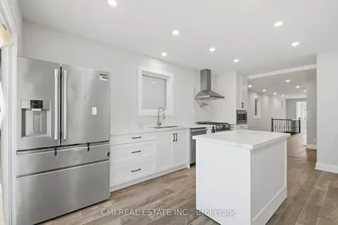 120 Northland Avenue Toronto ON M6N 2E2
