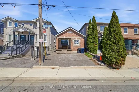 120 Northland Avenue Toronto ON M6N 2E2