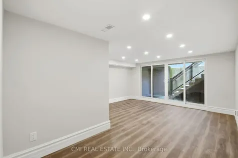 120 Northland Avenue Toronto ON M6N 2E2