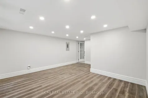 120 Northland Avenue Toronto ON M6N 2E2