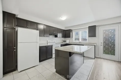37 Lothbury Drive NW Brampton ON L7A 4G6