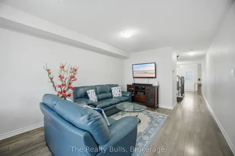 37 Lothbury Drive NW Brampton ON L7A 4G6
