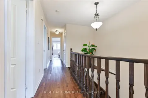 1182 Woodington Lane Oakville ON L6H 7V1