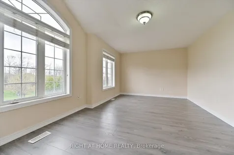 1182 Woodington Lane Oakville ON L6H 7V1
