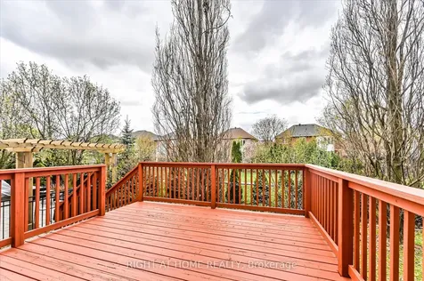 1182 Woodington Lane Oakville ON L6H 7V1