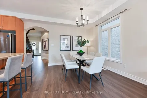 1182 Woodington Lane Oakville ON L6H 7V1