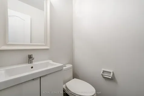 6124 Clover Ridge Crescent Mississauga ON L5N 7B2
