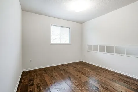 6124 Clover Ridge Crescent Mississauga ON L5N 7B2