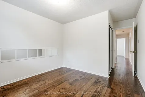 6124 Clover Ridge Crescent Mississauga ON L5N 7B2
