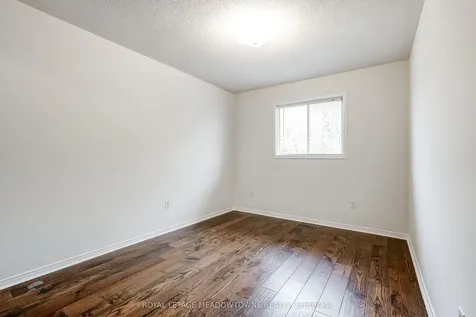 6124 Clover Ridge Crescent Mississauga ON L5N 7B2